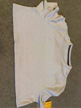 2 shaq brand Men's White Short Sleeve Tee - Ribbed Texture